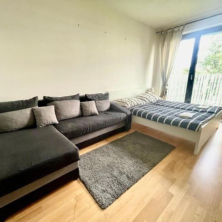Garden Park Studio Prága Kültér fotó